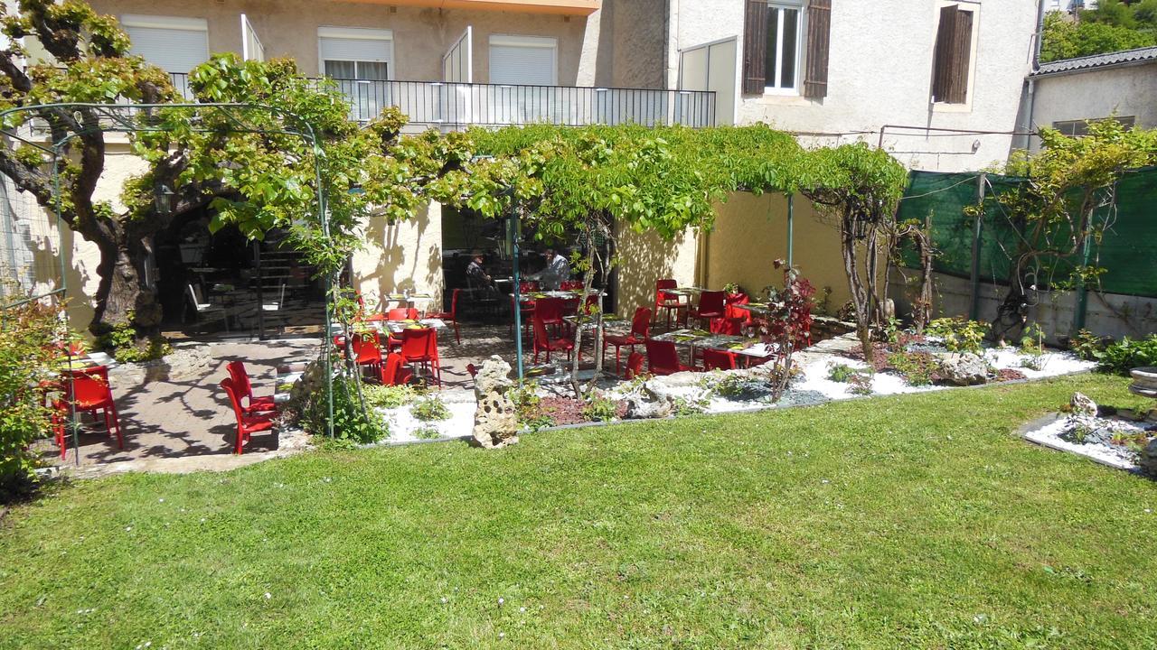 Hotel Restaurant Henry Puy-lʼÉvêque Εξωτερικό φωτογραφία