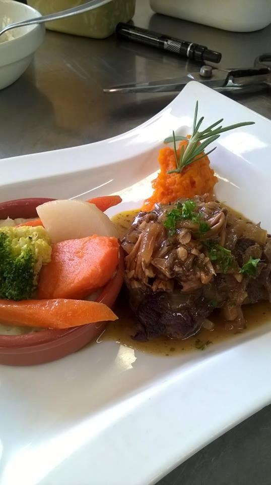 Hotel Restaurant Henry Puy-lʼÉvêque Εξωτερικό φωτογραφία